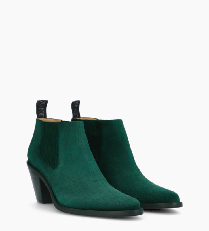 dark green chelsea boots